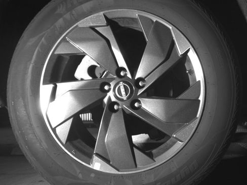 Used 2025 Nissan Rogue SV AWD/4WD image 15