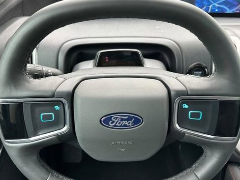 Used 2025 Ford Expedition Max Active image 23