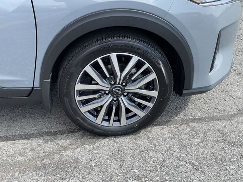 Used 2024 Nissan Kicks SV image 10