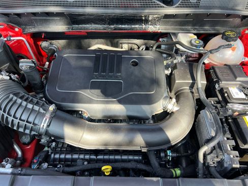 Used 2025 Chevrolet Blazer LT image 25