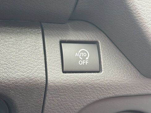 New 2026 Nissan Frontier PRO-4X w/ Pro Premium Package AWD/4WD image 9