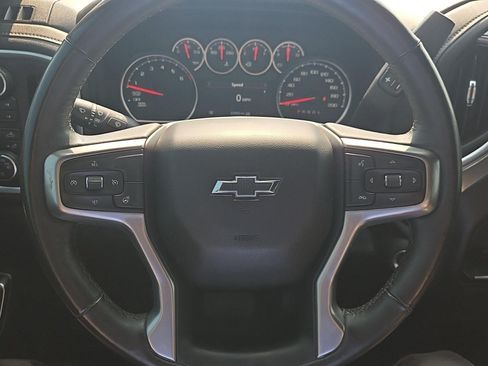 Used 2022 Chevrolet Silverado 1500 RST AWD/4WD image 16