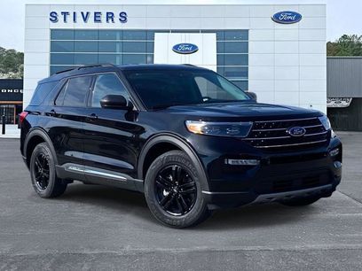 Certified 2024 Ford Explorer XLT w/ Equipment Group 202A