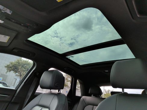 Certified 2022 Audi Q3 2.0T Premium Plus w/ Premium Plus Package image 27