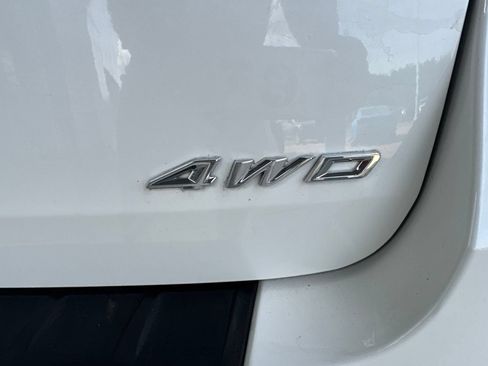 Certified 2023 Ford Explorer XLT w/ Equipment Group 202A AWD/4WD image 16