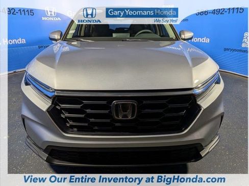 Used 2024 Honda CR-V LX image 12