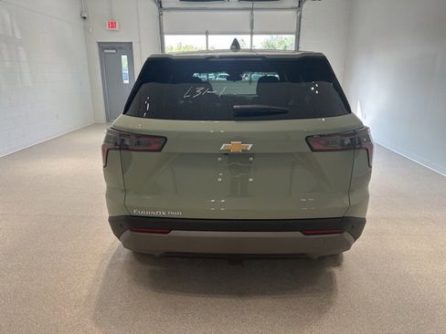 New 2026 Chevrolet Equinox LT w/ Convenience Package II image 5