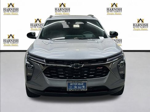 New 2026 Chevrolet Trax RS w/ Sunroof Package FWD image 2