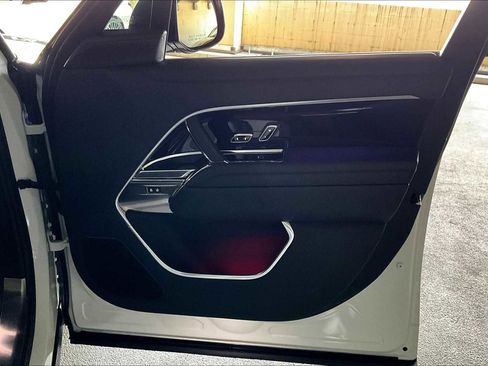 Used 2022 Land Rover Range Rover SE image 41