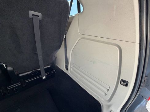 Used 2013 Dodge Grand Caravan SE FWD image 25