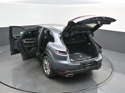 New 2026 Porsche Cayenne image 47