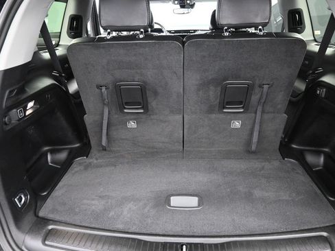 Used 2022 Jeep Grand Cherokee L Limited AWD/4WD image 16