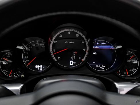 Used 2019 Porsche 911 Turbo image 73