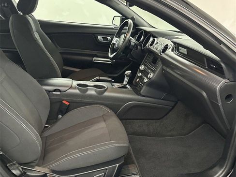 Used 2018 Ford Mustang GT w/ GT Performance Package image 35