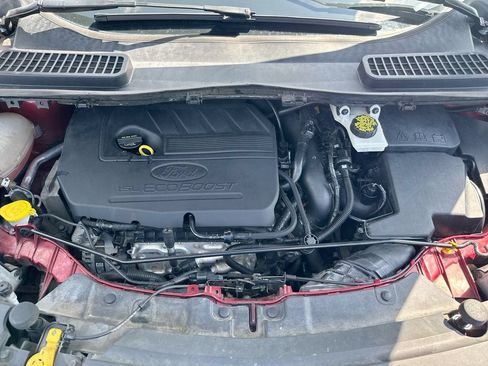 Used 2017 Ford Escape SE w/ Equipment Group 201A FWD image 26