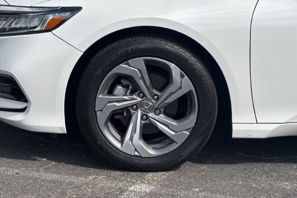 Used 2018 Honda Accord EX image 25