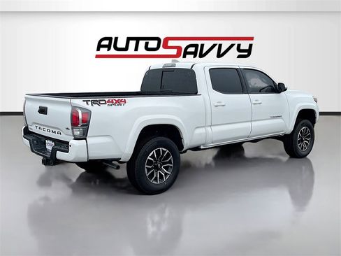 Used 2022 Toyota Tacoma TRD Sport image 7