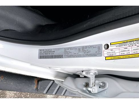 Certified 2021 RAM 1500 Big Horn AWD/4WD image 31