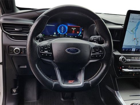 Used 2020 Ford Explorer ST w/ ST Street Pack image 28