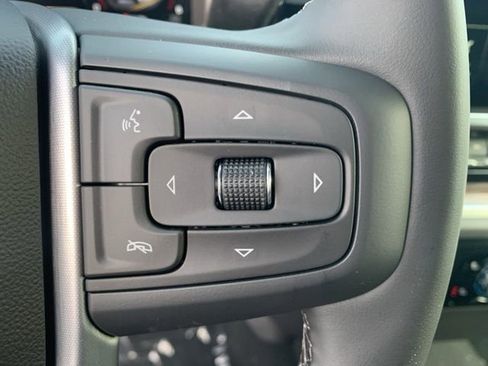 New 2026 GMC Sierra 1500 Elevation image 17