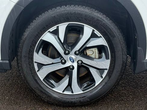 Used 2022 Subaru Outback Limited XT w/ Popular Package #2 image 9