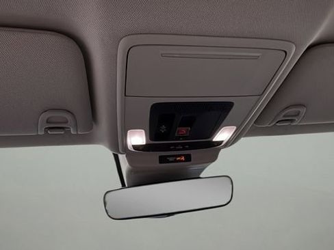 Used 2023 Honda Accord Touring image 27