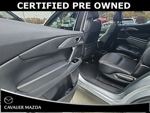 Used 2023 MAZDA CX-9 Touring image 28