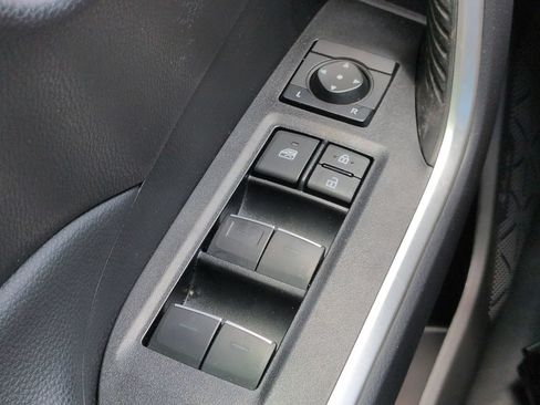 Used 2025 Toyota RAV4 XLE Premium FWD image 25