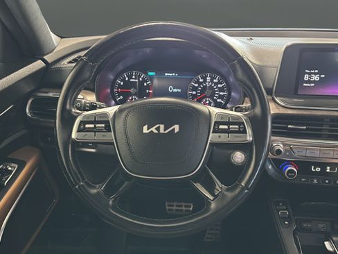 Used 2022 Kia Telluride SX w/ SX Prestige Package AWD/4WD image 16
