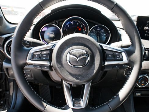 New 2026 MAZDA MX-5 Miata RF Grand Touring RWD image 12