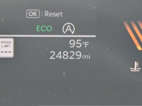 Certified 2024 Kia Sorento S w/ Panoramic Sunroof Package FWD image 31