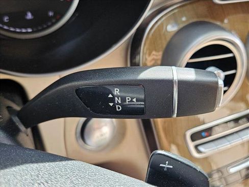 Used 2019 Mercedes-Benz GLC 300 image 11