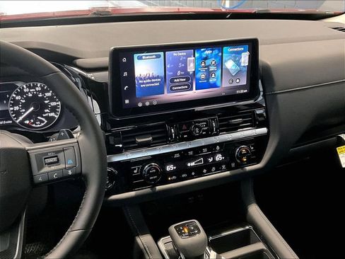 New 2026 Nissan Pathfinder SV AWD/4WD image 7