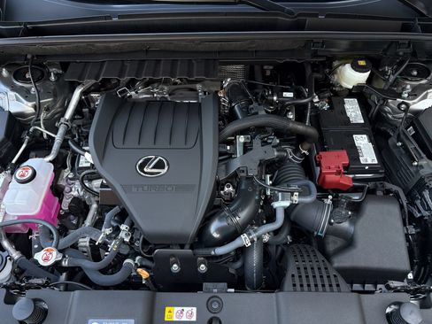 Used 2025 Lexus NX 350 F Sport AWD/4WD image 39