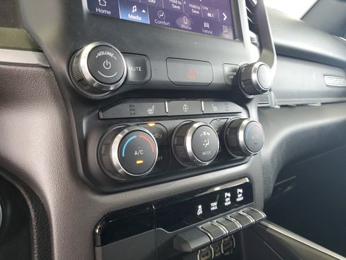 Used 2022 RAM 1500 Big Horn RWD image 28