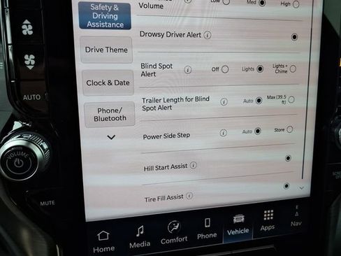 New 2026 RAM 1500 RHO w/ RHO Level 1 Equipment Group AWD/4WD image 13
