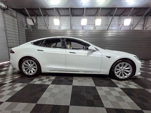 Used 2019 Tesla Model S Long Range image 9