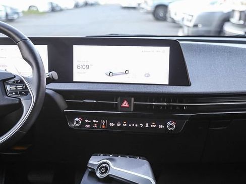 Used 2024 Kia EV6 Wind w/ Wind Technology Package AWD/4WD image 14