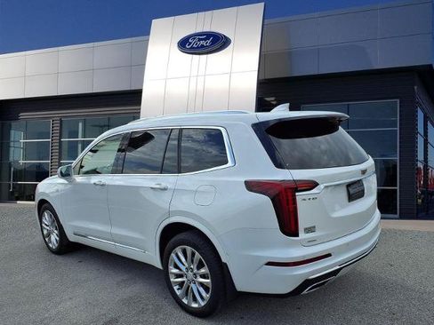 Used 2020 Cadillac XT6 Premium Luxury AWD/4WD image 3