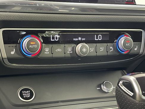New 2025 Audi Q3 2.0T Premium Plus image 32