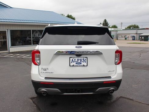 Used 2024 Ford Explorer Limited w/ Limited Technology Package AWD/4WD image 5
