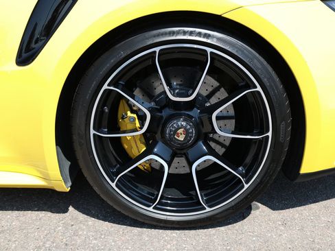 Used 2021 Porsche 911 Turbo S AWD/4WD image 7