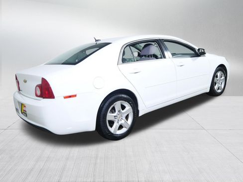Used 2011 Chevrolet Malibu LS FWD image 7