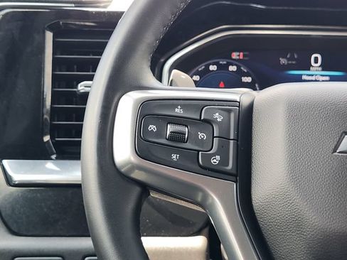 Used 2024 Chevrolet Silverado 1500 LTZ AWD/4WD image 28