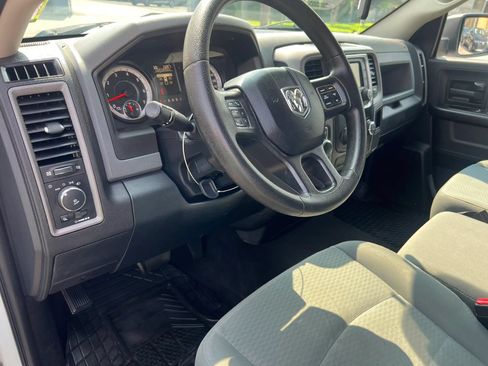 Used 2017 RAM 1500 Express AWD/4WD image 13