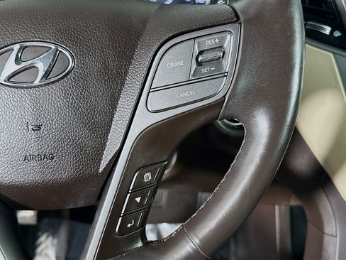 Used 2018 Hyundai Santa Fe Sport w/ Cargo Package image 15