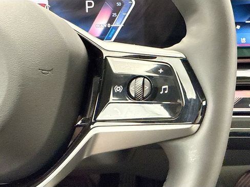 Used 2026 BMW i5 eDrive40 RWD image 12