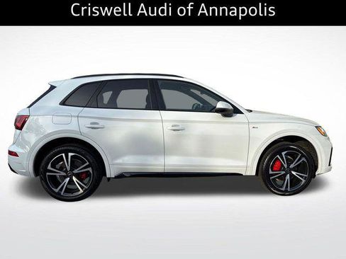 Certified 2025 Audi Q5 2.0T Premium Plus w/ Premium Plus Package AWD/4WD image 7