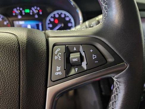 Used 2022 Buick Encore Preferred w/ Safety Package FWD image 21