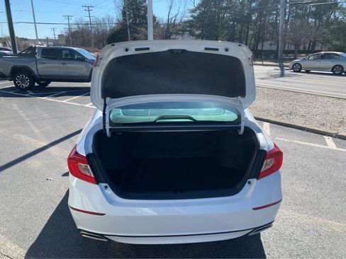 Used 2022 Honda Accord Sport image 5